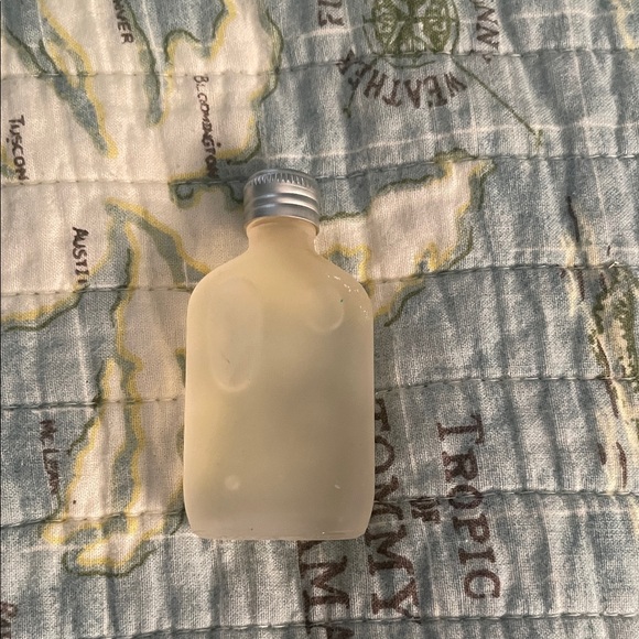 NEW Vintage 90s Calvin Klein CK One - Picture 2 of 2